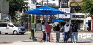  여수시, 무더위·햇볕 피할 ‘그늘막’ 추가 설치 