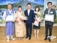  경북도, 향토뿌리기업 2개사에 인증패 수여 