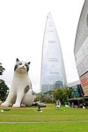 [업계동향]롯데월드타워, 15미터 자이언트 캣 조성 등 추석이벤트 진행