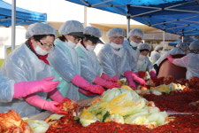 군포시, 김치 1만256kg 나눔 행사 가져