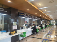 보성군, 민원창구에 코로나19 감염방지 가림막 설치