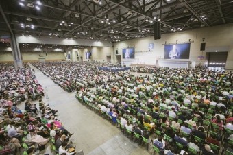 여호와의 증인, 전 세계 여름지역대회 ‘취소’…“코로나19 억제 보건당국에 최선 다해 협조”