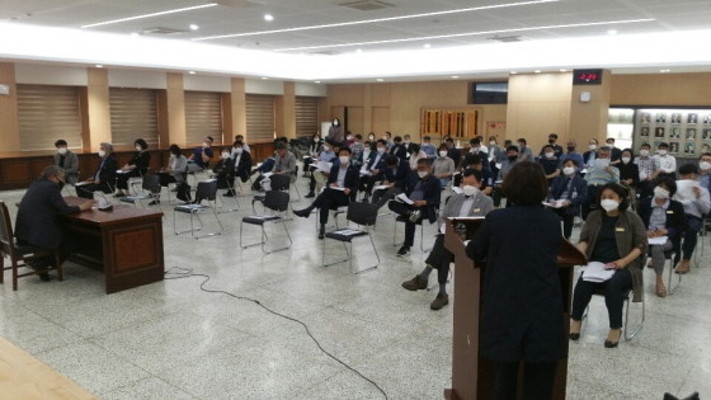 김포시, 코로나19 극복 희망일자리사업 회의 개최 | 포토뉴스