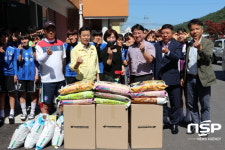광양시사랑나눔복지재단, 광영중학교 여자축구부에 쌀과 컵라면 기탁