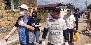 남원시소상공인연합회, 수해피해 용전마을에 구호물품 전달·자원봉사 전개