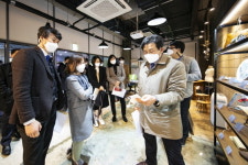 화성시의회 교육복지위, 외국인복지센터 현장방문