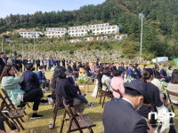 울릉도서 20년만에 이색 야외 ‘결혼식’ 열려