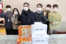 최승재 의원, 은평종합사회복지관에 ‘사랑의 떡’ 전달