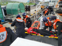 동해해경, 신조함정 205정 팀워크 강화 훈련 실시