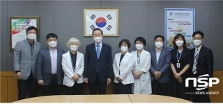 송하진 전북도지사, 군산의료원 방문 임직원 격려