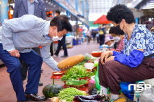 정기명 여수시장, 추석 명절 앞두고 전통시장 방문