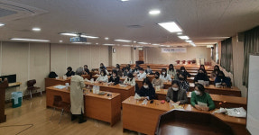 김포 감정중, ‘천연 샴푸바 만들기’ 학부모회 연수 실시