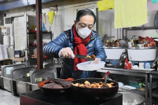 이병선 속초시장, 작은형제의집 무료급식소 봉사