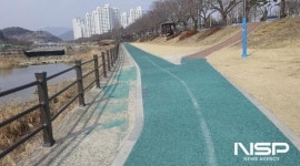 광양읍, 서천변 산책로 탄성포장 교체공사 추진