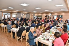 정선군, 읍·면 다양한 孝 사랑 경로잔치 개최