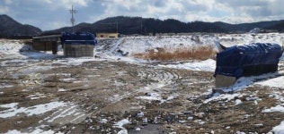 강진군 춘전인도교 신축 교량 절반 붕괴...나머지 안전 관심