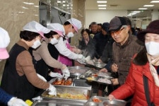 장흥군, 노인복지관 경로식당 운영 재개