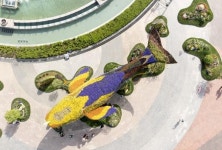 고양국제꽃박람회, 일산 호수공원서 ‘물 뿜는 꽃등 고래’ 운영