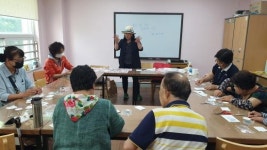 구례군 이승옥 작가, 보성군장애인복지관 장애인 대상 압화 수업 및 물품 전달