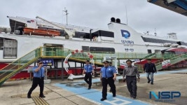 포항해경서장, 추석연휴 대비 다중이용선박 현장점검