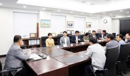파주시, 제42대 일일 명예시장에 박재미 캘리세상 미담인 대표 위촉
