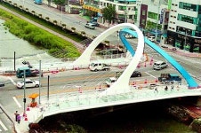 빛으로 새생명 불어넣은 광주천 5교(橋)