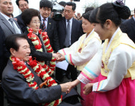 DJ 절대로 방심하지 말고 민주주의 지켜야