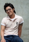 일락 ‘편한 사람이 생겼어’, 동료가수들 지원사격 ‘눈길’
