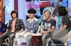 윤도현, “YB 밴드 해체하고 애견 사육자 될 뻔”