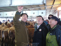 정기호 영광군수 한우가격 안정화 나섰다.