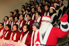 광주 동구노인종합복지관 아가페실버 합창단 캐롤송 공연