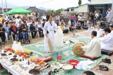 화순 ‘능주 씻김굿’ 공연…한과 갈등 치유