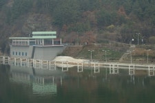 취수장 구간에 자전거도로? 실종된 식수 안전