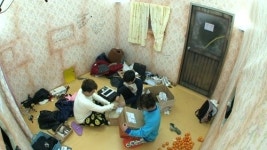 은혁, 눈물..“팬이 보낸 선물 대체 뭐길래”