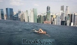 공포감 유발 수영장 2탄 ‘후덜덜’…추락하면 어떻게 될까?