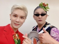 이게 옷이라고? 시선 강탈 노라조 무대 의상 모음. zip