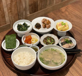 서울부터 제주까지, 붐비기 전에 당장 가 봐야 하는 #신상맛집 3