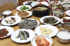 새콤달콤 머루 소스 탕수육에 특산물 천마 짜장면?! 현지인 추천하는 무주 맛집 3 #소도시여행