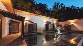 숲 그늘에 폭 안겨 나무 향기에 취할 수 있는 영동 감성 숙소 3 #소도시여행