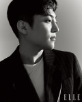 드레스를 만드는 디자이너 앤드류 권