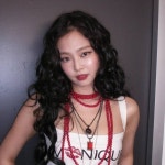 제니가 8년 만의 엠카운트다운에서 세운 기록