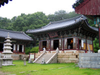 속세 떠나 천년고찰에서 번뇌를 잠재운다