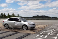 넥센타이어 고성능 타이어시장 자신있다