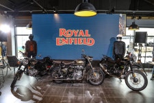 클래식 모터사이클 로얄엔필드, 한국 진출