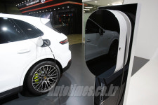 포르쉐코리아, EV 충전 인프라 직접 구축