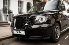 [하이빔]자동차? 배터리+합성연료가 최후 승자될 것