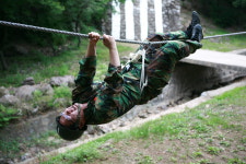 정신무장 용광로 중부청 새내기병영체험장을 가다