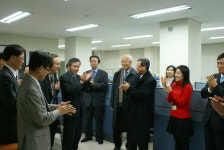 [서울청] 조사국1·2국 직원들 새단장 사무실 선물 받아