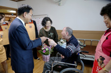 관세청, 어버이날 앞두고 孝 사랑 실천