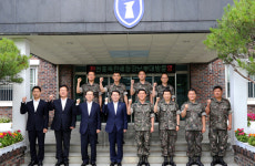 천홍욱 관세청장, 호국보훈의 달 맞아 육군 32사단 위문